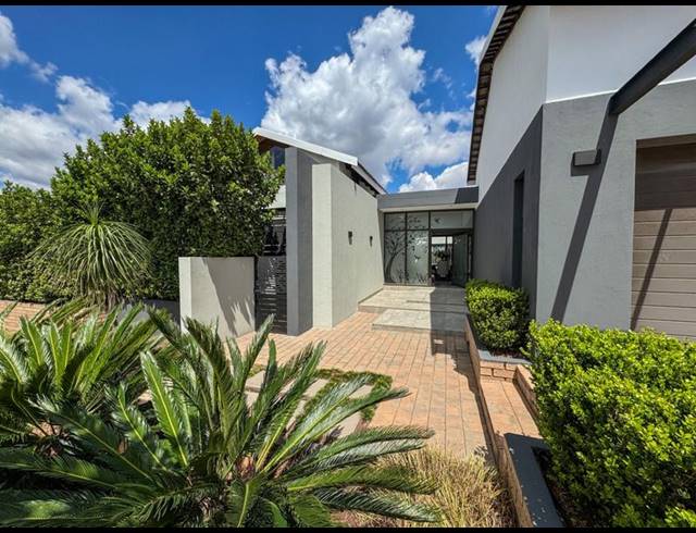 3 BEDROOM HOUSE FOR SALE IN MIDSTREAM RIDGE